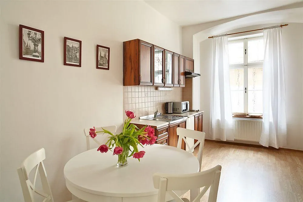 Abc Suites Praga Hotel apartamentowy