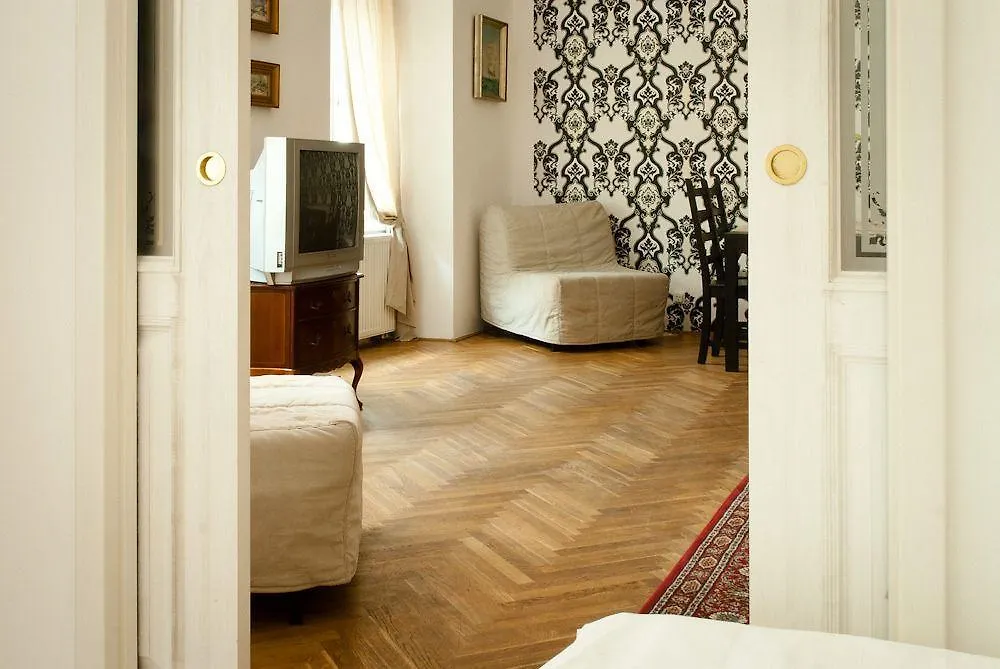 Abc Suites Praga Hotel apartamentowy