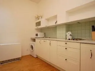 Abc Suites Praga Hotel apartamentowy